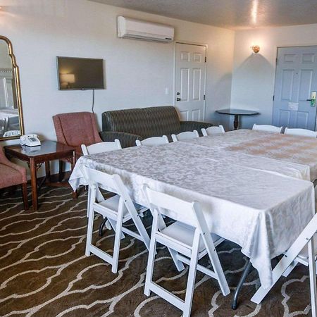 Comfort Inn Redding Near I-5 Екстериор снимка