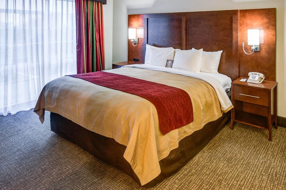 Comfort Inn Redding Near I-5 Екстериор снимка