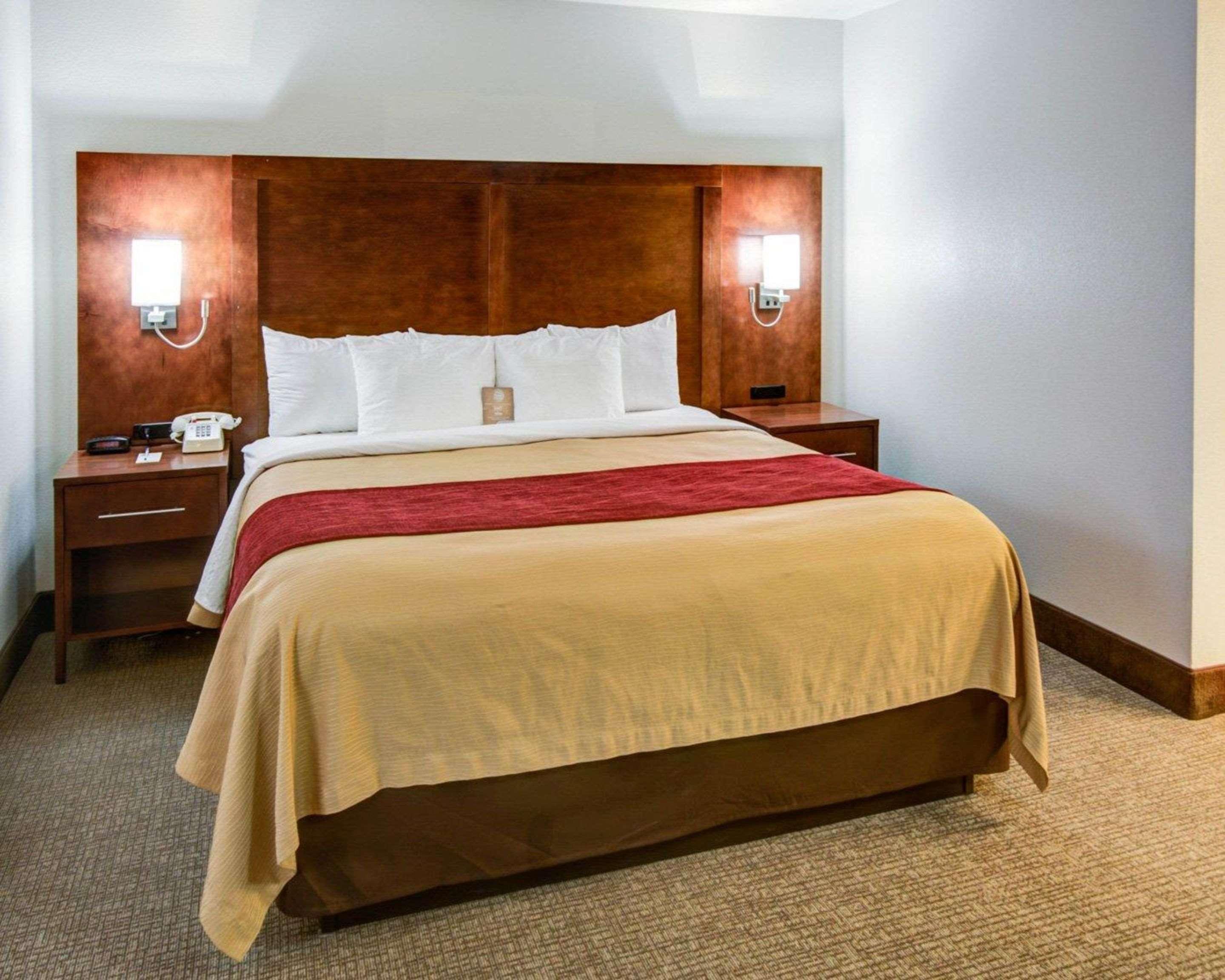 Comfort Inn Redding Near I-5 Екстериор снимка