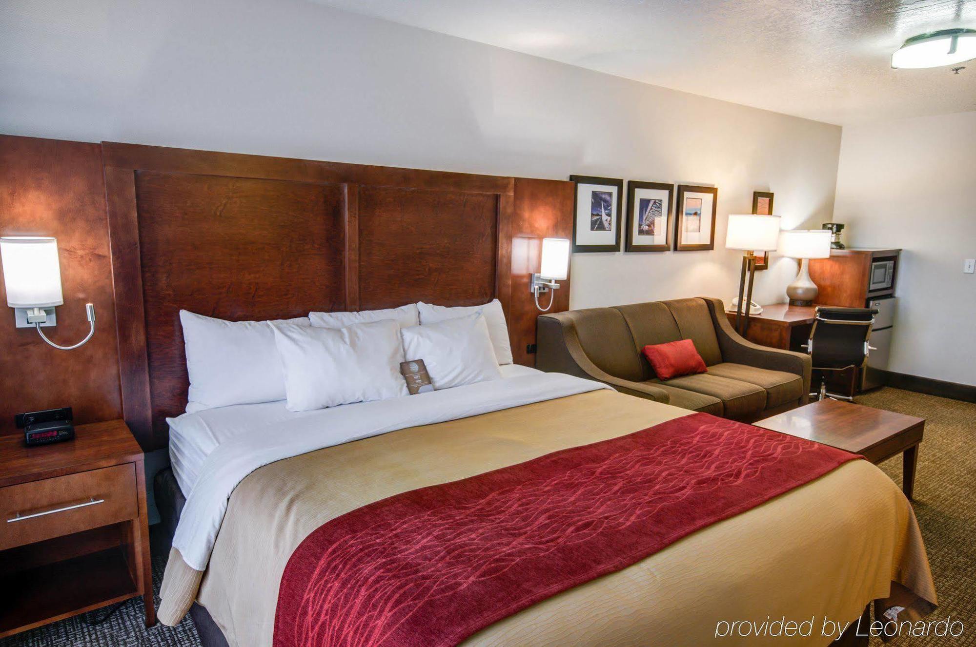 Comfort Inn Redding Near I-5 Екстериор снимка