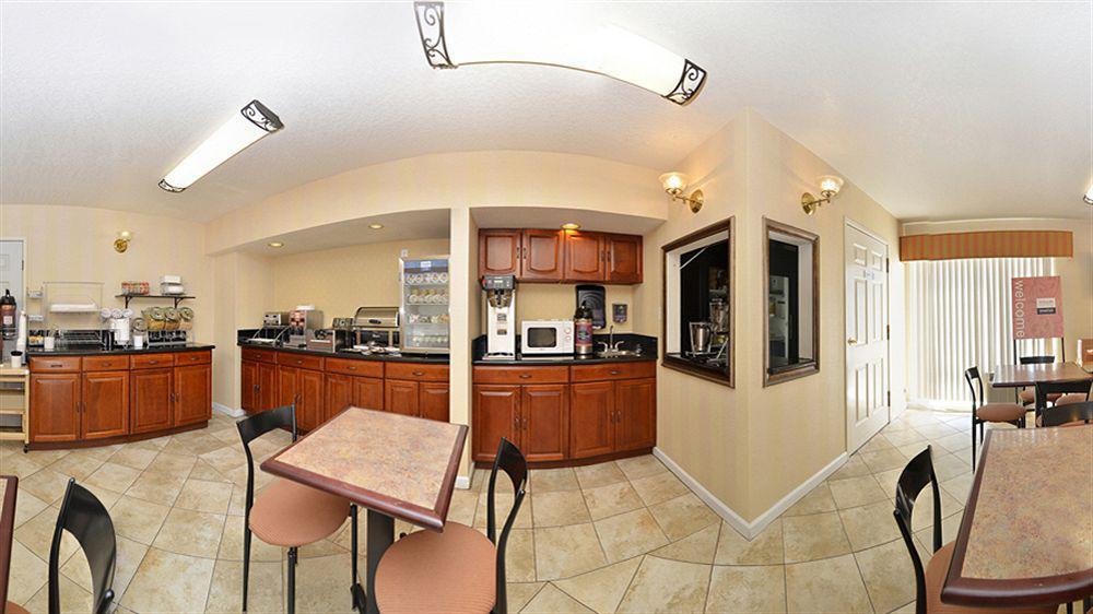 Comfort Inn Redding Near I-5 Екстериор снимка